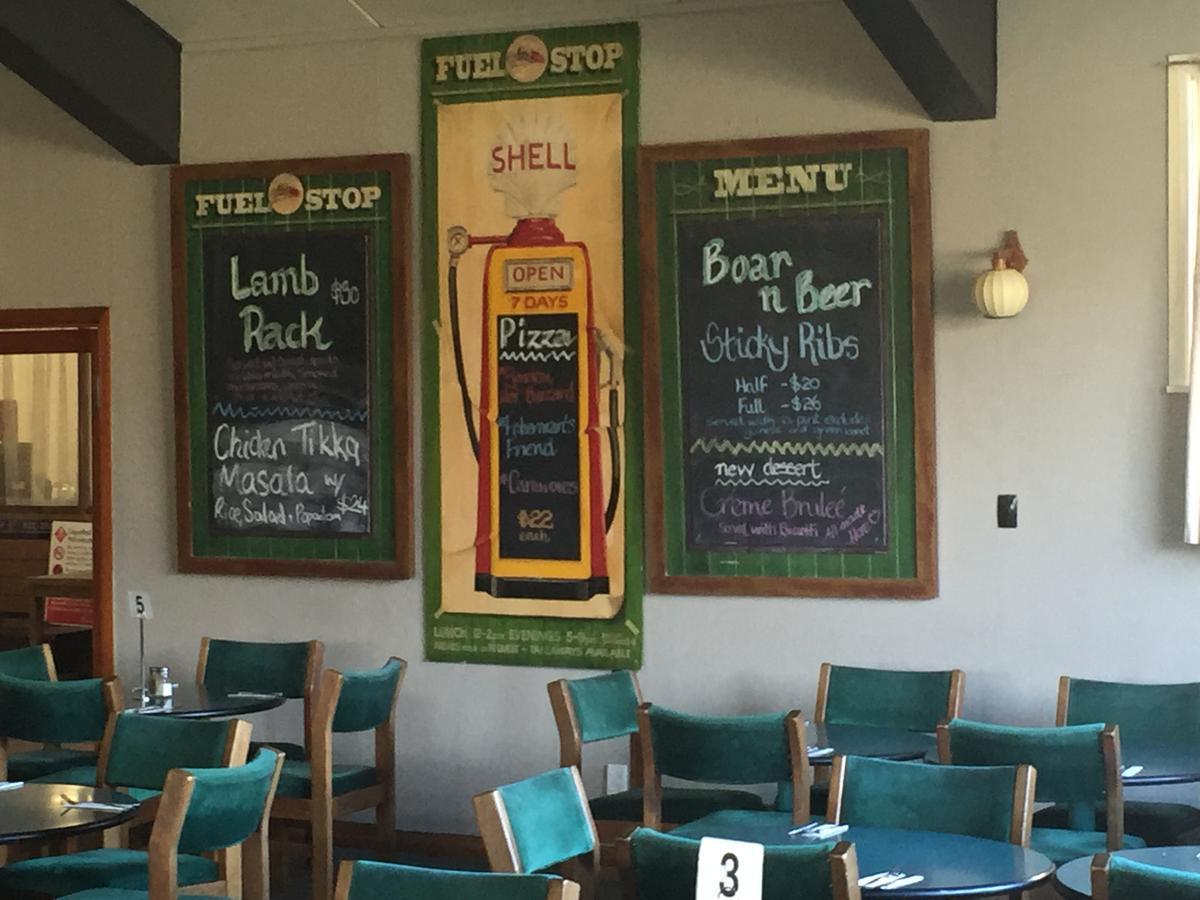 Otematata'S Best Dam Pub Екстер'єр фото